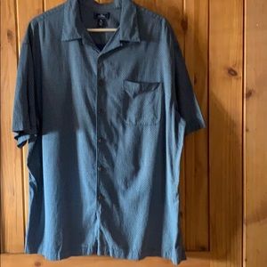 Men’s XL Docker shirt